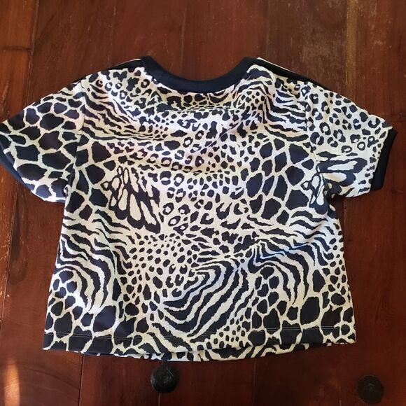 NWT adidas 3-stripe crop top XS - Picture 4 of 6